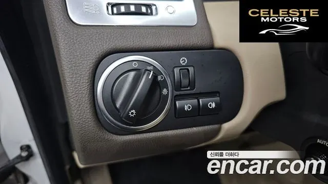 LAND ROVER Range Rover Sport 3.0 SDV6 2013 — photo 14 sur 20