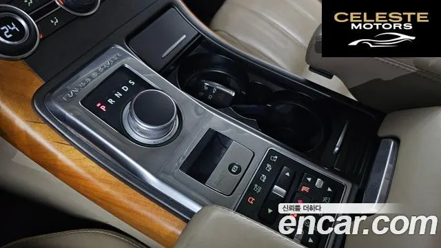 LAND ROVER Range Rover Sport 3.0 SDV6 2013 — photo 9 sur 20