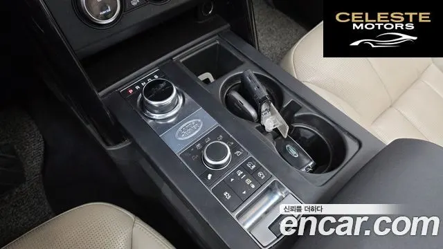 LAND ROVER Discovery 5 2.0 SD4 SE 2018 — photo 9 sur 20