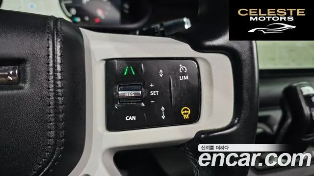 LAND ROVER Defender (L663) 110 D300 HSE 2022 — photo 14 sur 20
