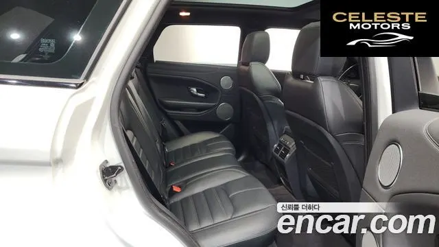 LAND ROVER Range Rover Evoque 2.0 TD4 HSE Dynamic 2019 — photo 12 sur 20