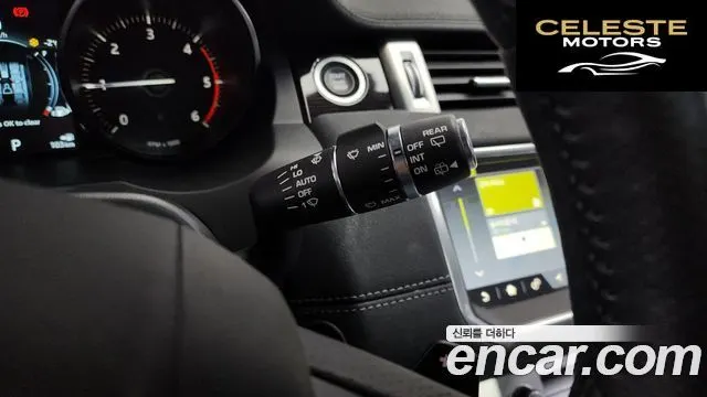 LAND ROVER Range Rover Evoque 2.0 TD4 HSE Dynamic 2019 — photo 14 sur 20