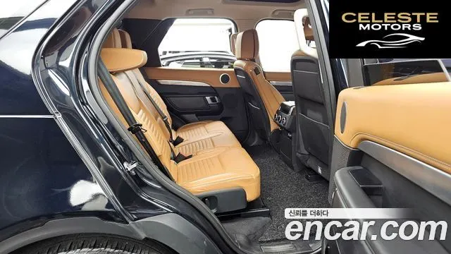 LAND ROVER Discovery 5 3.0 TD6 First Edition 2017 — photo 11 sur 20