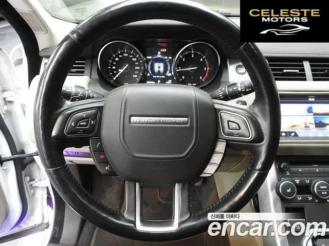 LAND ROVER Range Rover Evoque 2.0 TD4 SE 2017 — photo 14 sur 26
