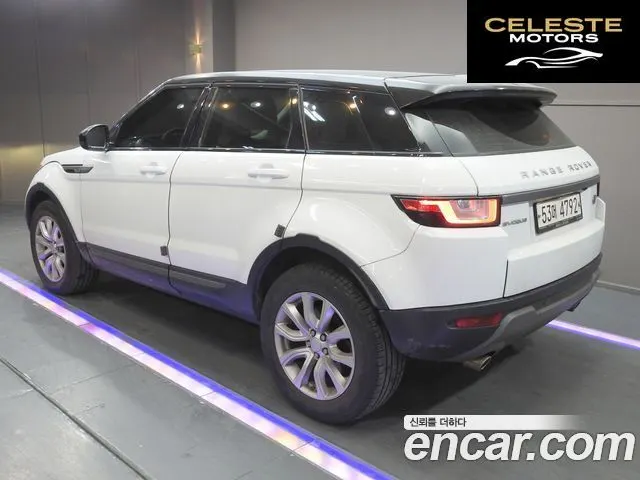 LAND ROVER Range Rover Evoque 2.0 TD4 SE 2017 — photo 2 sur 26