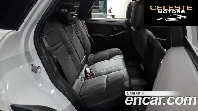 LAND ROVER Range Rover Evoque 2P250 Dynamic SE 2024 — photo 12 sur 20