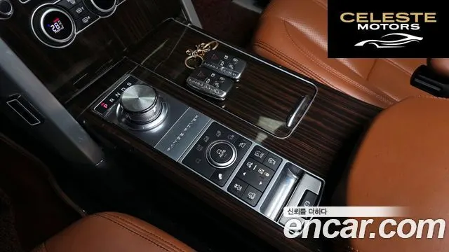 LAND ROVER Range Rover 44.4 SDV8 AB 2016 — photo 9 sur 20