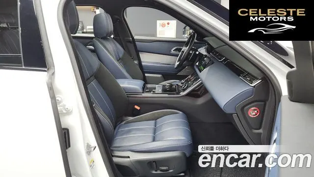 LAND ROVER Range Rover Velar 3.0 D300 R-Dynamic SE 2019 — photo 11 sur 20