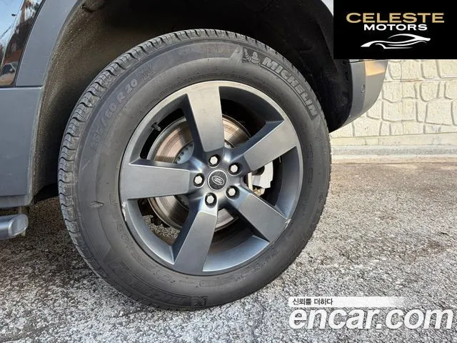 LAND ROVER Defender (L663) 110 D300 HSE 2023 — photo 18 sur 25