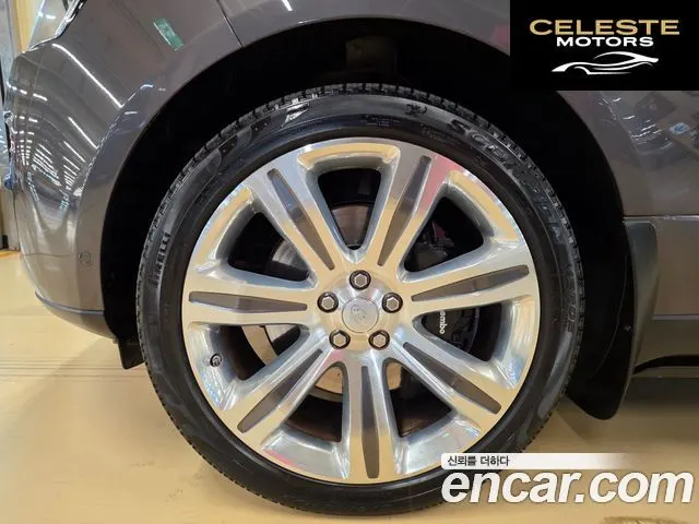 LAND ROVER Range Rover 45.0 SC SV AB LWB 2016 — photo 5 sur 26