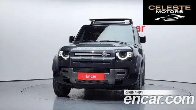 LAND ROVER Defender (L663) 110 P300 X-Dynamic SE 2025 — photo 3 sur 20