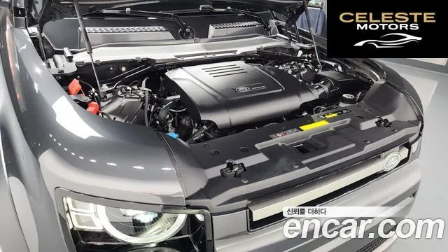 LAND ROVER Defender (L663) 110 P300 X-Dynamic SE 2025 — photo 6 sur 20