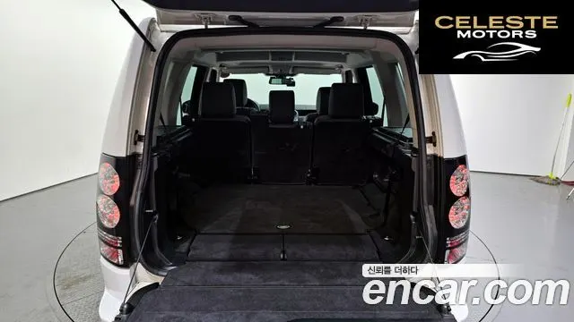 LAND ROVER Discovery 4 3.0 SDV6 SE 2016 — photo 20 sur 20