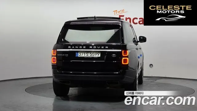 LAND ROVER Range Rover 45.0 SC Vogue SE 2020 — photo 4 sur 20