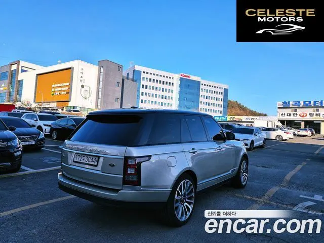LAND ROVER Range Rover 44.4 SDV8 AB 2014 — photo 4 sur 26