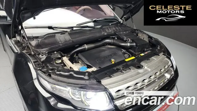 LAND ROVER Range Rover Evoque 2.2 SD4 2013 — photo 6 sur 20
