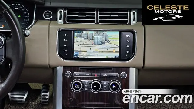 LAND ROVER Range Rover 44.4 SDV8 Vogue SE 2016 — photo 13 sur 20