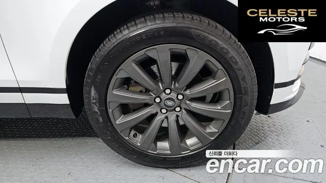LAND ROVER Range Rover Velar 2.0 P250 R-Dynamic SE 2023 — photo 5 sur 26