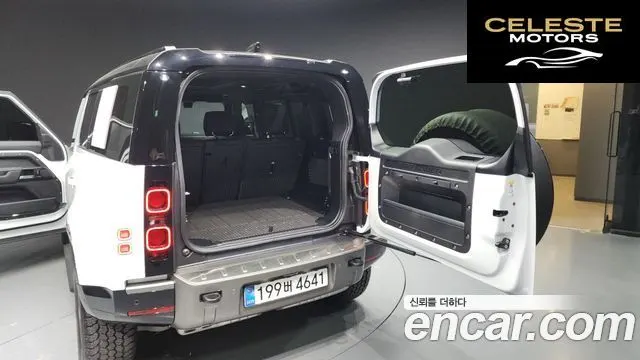LAND ROVER Defender (L663) 110 D250 X-Dynamic SE 2025 — photo 20 sur 20