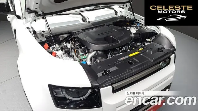 LAND ROVER Defender (L663) 110 D250 X-Dynamic SE 2025 — photo 6 sur 20