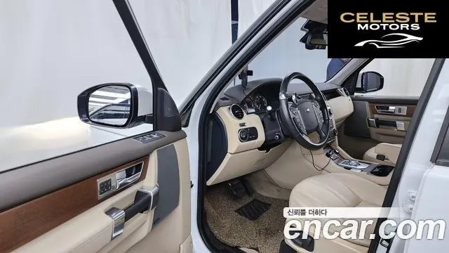 LAND ROVER Discovery 4 3.0 SDV6 HSE 2016 — photo 10 sur 26
