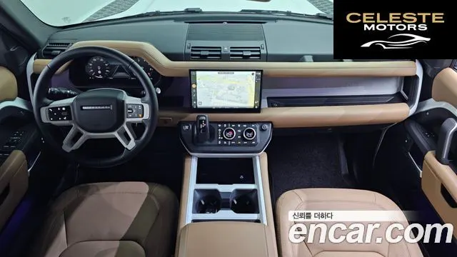 LAND ROVER Defender (L663) 110 P300 X-Dynamic SE 2025 — photo 4 sur 20