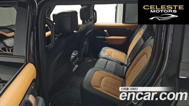 LAND ROVER Defender (L663) 110 P400 X 2023 — photo 12 sur 26