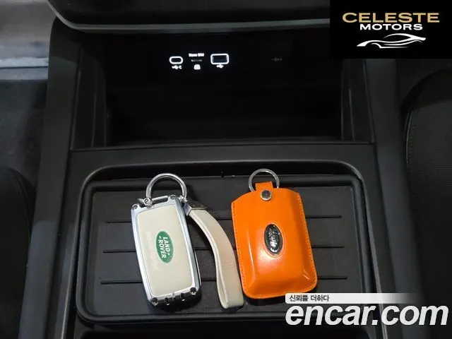 LAND ROVER Defender (L663) 110 D240 S 2020 — photo 14 sur 26