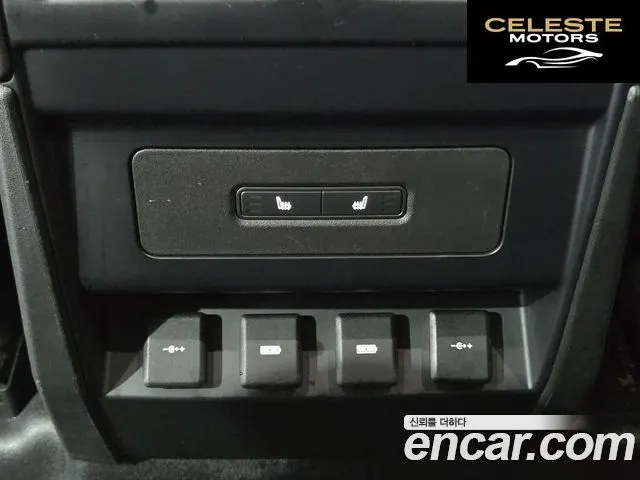 LAND ROVER Defender (L663) 110 D240 S 2020 — photo 17 sur 26