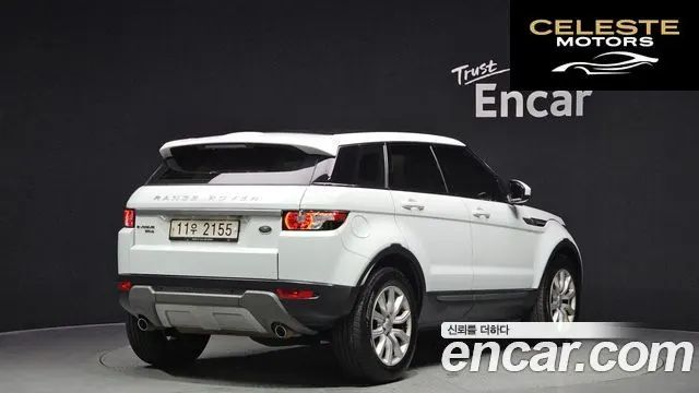 LAND ROVER Range Rover Evoque 2.2 SD4 Pure 2015 — photo 2 sur 20