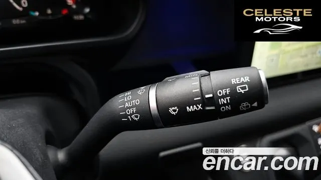 LAND ROVER Defender (L663) 110 D250 SE 2023 — photo 15 sur 20