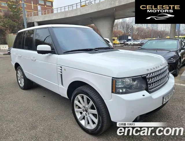 LAND ROVER Range Rover 4.4 TDV8 Vogue 2012 — photo 3 sur 26