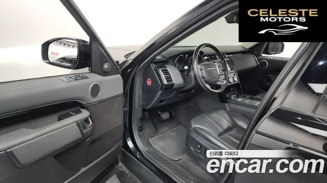 LAND ROVER Discovery 5 2.0 SD4 SE 2018 — photo 10 sur 20