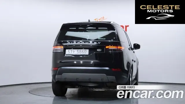 LAND ROVER Discovery 5 2.0 SD4 SE 2018 — photo 4 sur 20