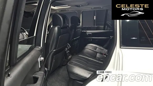 LAND ROVER Range Rover 4.4 TDV8 Vogue 2012 — photo 12 sur 26