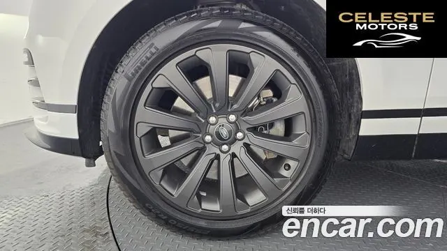 LAND ROVER Range Rover Velar 3.0 P400 R-Dynamic SE 2022 — photo 5 sur 26