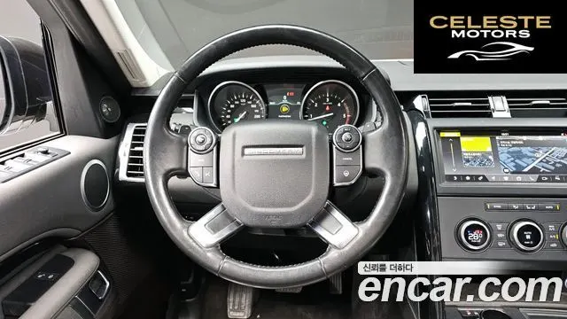 LAND ROVER Discovery 5 2.0 SD4 SE 2018 — photo 13 sur 20