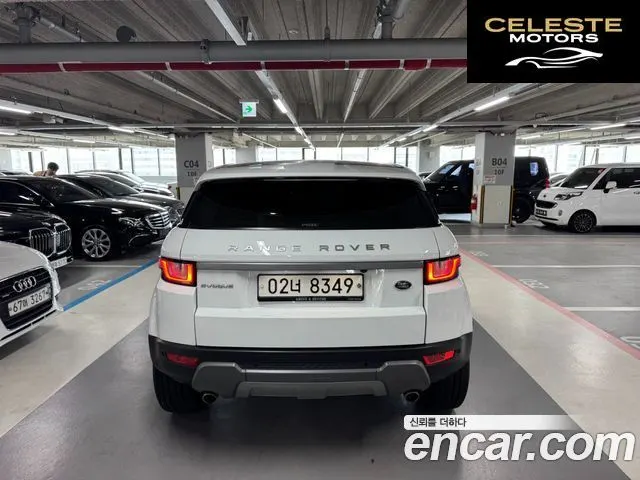 LAND ROVER Range Rover Evoque 2.0 TD4 SE 2018 — photo 3 sur 26