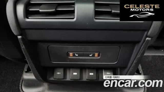 LAND ROVER Defender (L663) 110 D240 SE 2020 — photo 19 sur 20