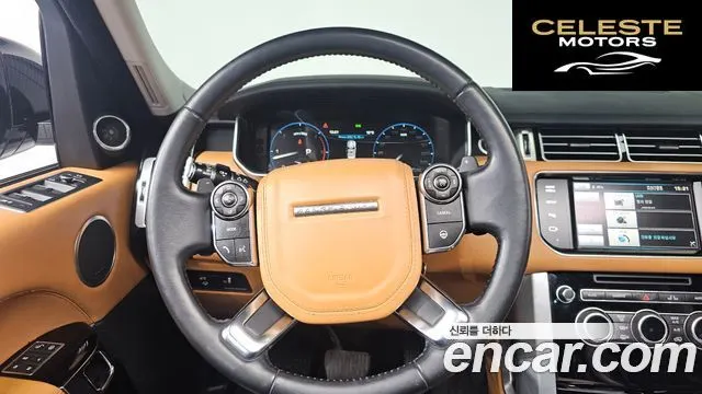 LAND ROVER Range Rover 43.0 TDV6 Vogue SE 2013 — photo 13 sur 26