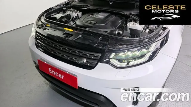 LAND ROVER Discovery 5 3.0 SD6 SE 2019 — photo 6 sur 20