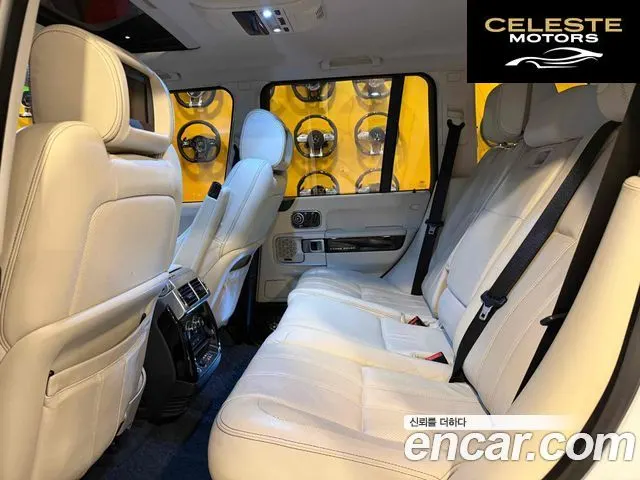LAND ROVER Range Rover 4.4 TDV8 Vogue 2012 — photo 13 sur 20