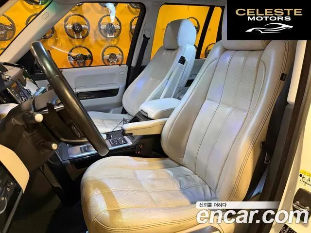 LAND ROVER Range Rover 4.4 TDV8 Vogue 2012 — photo 20 sur 20