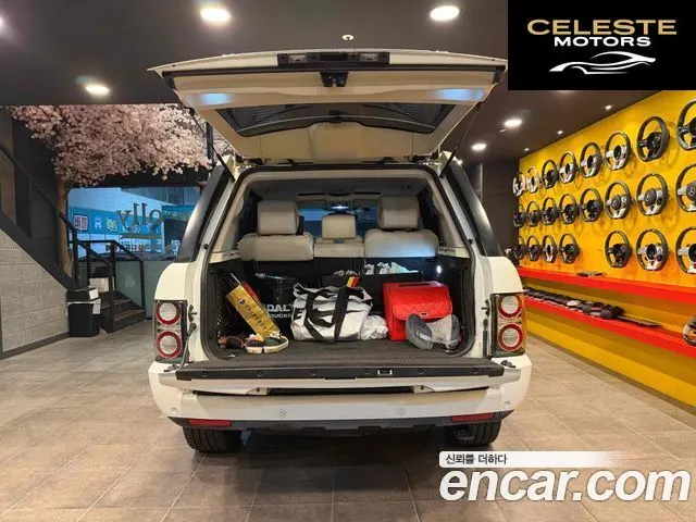 LAND ROVER Range Rover 4.4 TDV8 Vogue 2012 — photo 7 sur 20