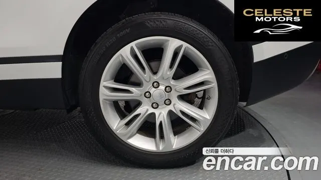 LAND ROVER Range Rover Velar 2.0 D240 SE 2018 — photo 5 sur 26