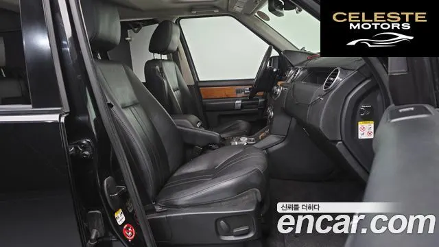 LAND ROVER Discovery 4 3.0 SDV6 SE 2013 — photo 11 sur 20