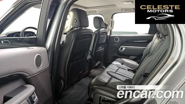 LAND ROVER Discovery 5 2.0 SD4 SE 2018 — photo 11 sur 20