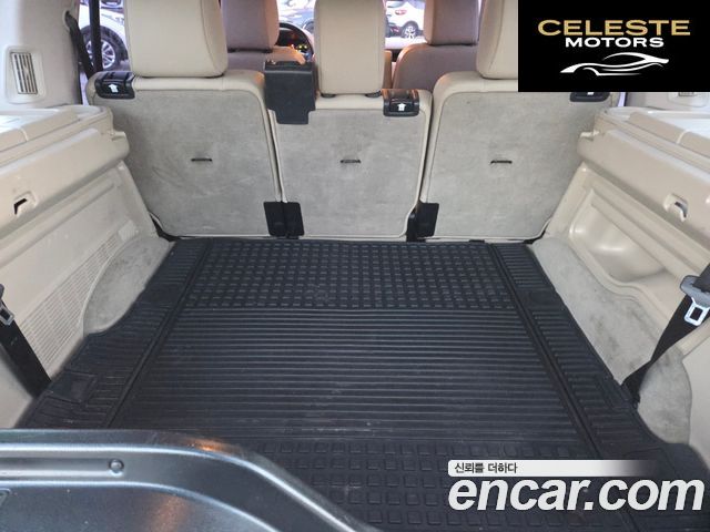 LAND ROVER Discovery 4 3.0 SDV6 HSE 2012 — photo 16 sur 25
