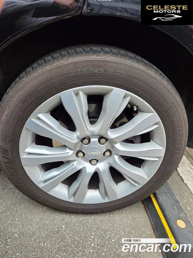 LAND ROVER Range Rover 44.4 SDV8 AB 2015 — photo 10 sur 18