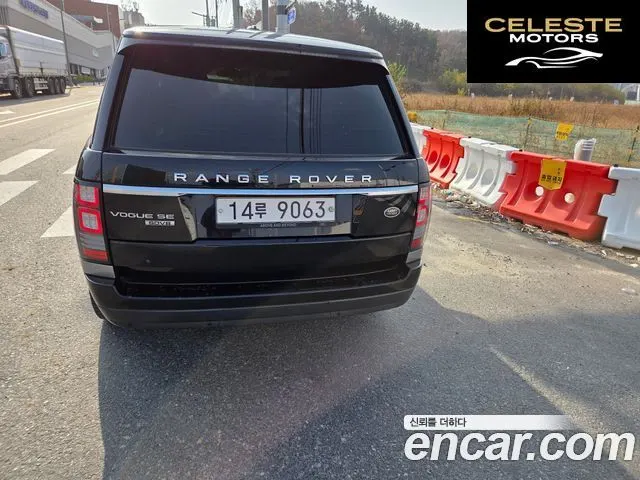 LAND ROVER Range Rover 44.4 SDV8 AB 2015 — photo 4 sur 18
